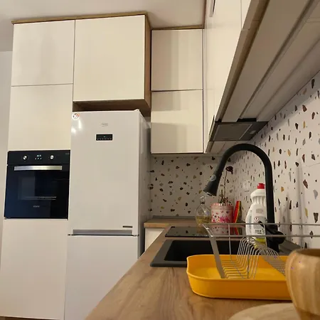 Cozy Double Bedroom Apartament Belgrad