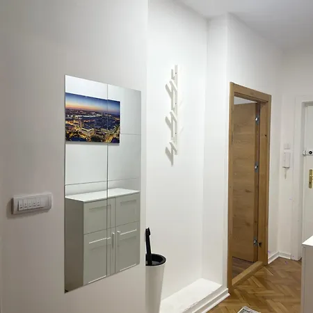 Cozy Double Bedroom * Belgrad