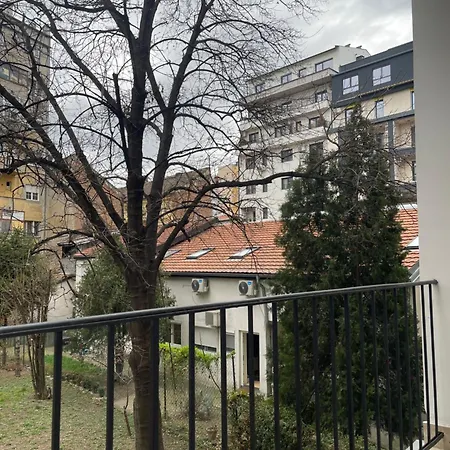 Cozy Double Bedroom Apartament Belgrad